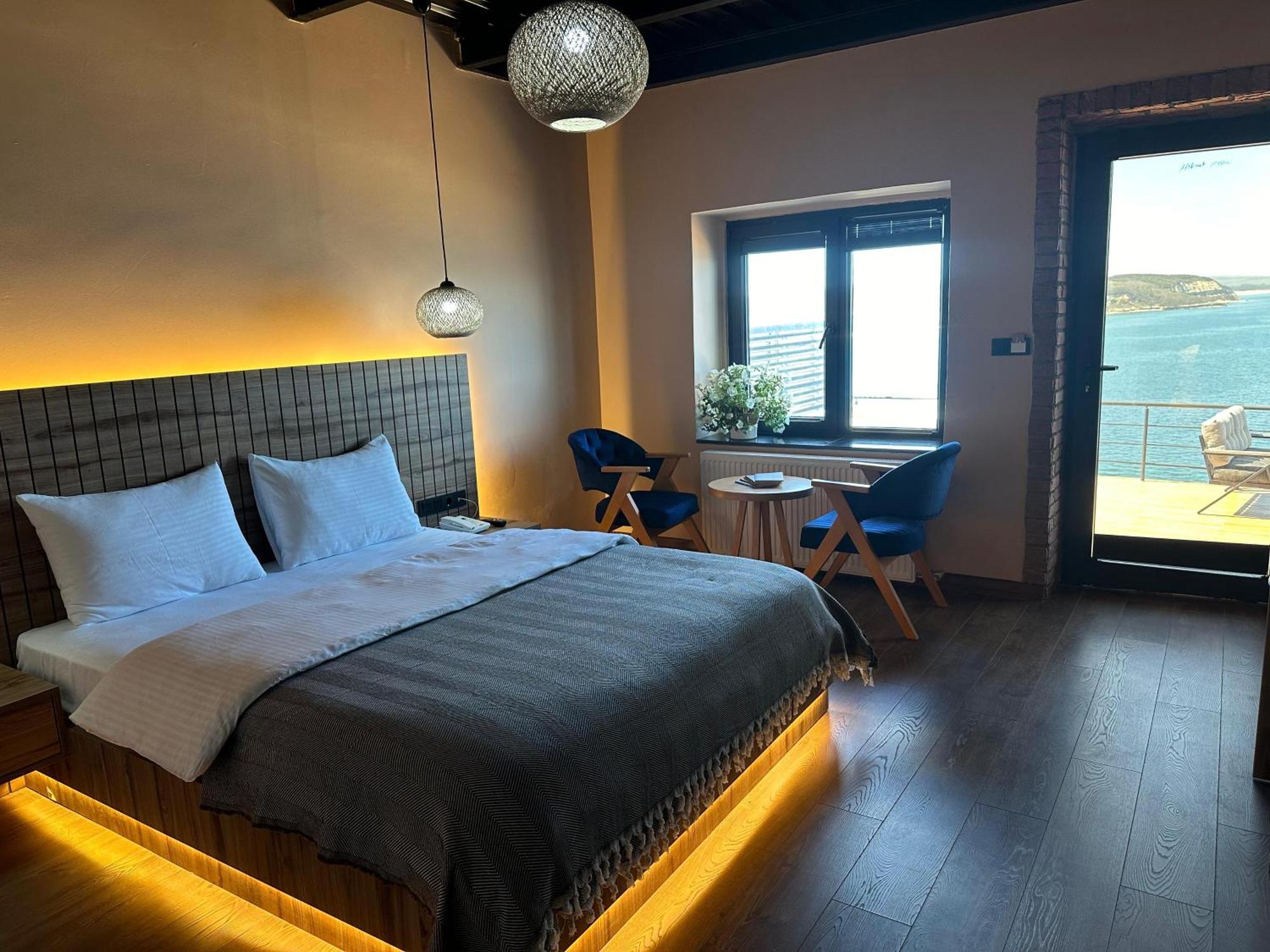 Marina Fener Hotel Istanbul Airport Karaburun  외부 사진